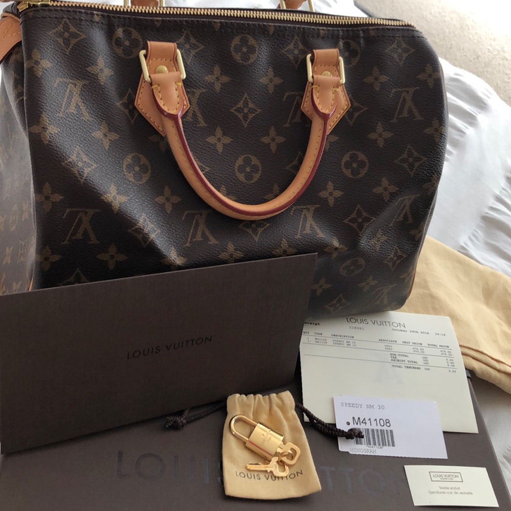 Louis Vuitton Speedy 30 (Authentic)